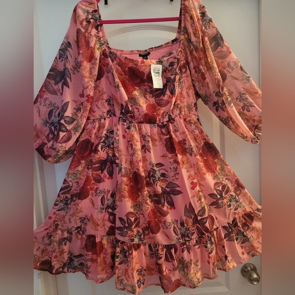 🌷Torrid Pink and Red Long Sleeve Dress - Picture 2 of 15